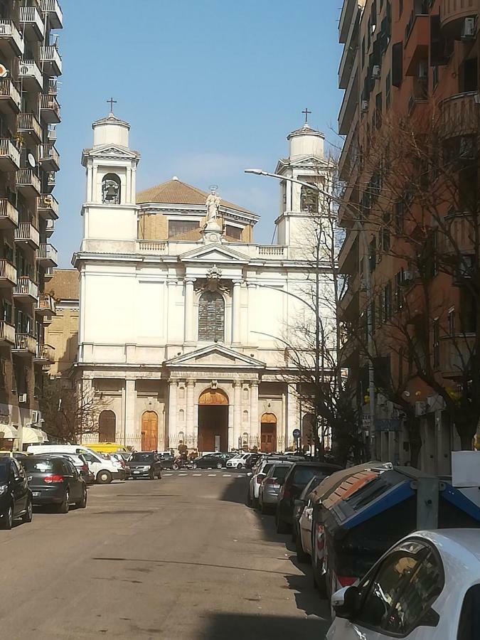 Апартаменты Roma Metro Furio Camillo Экстерьер фото